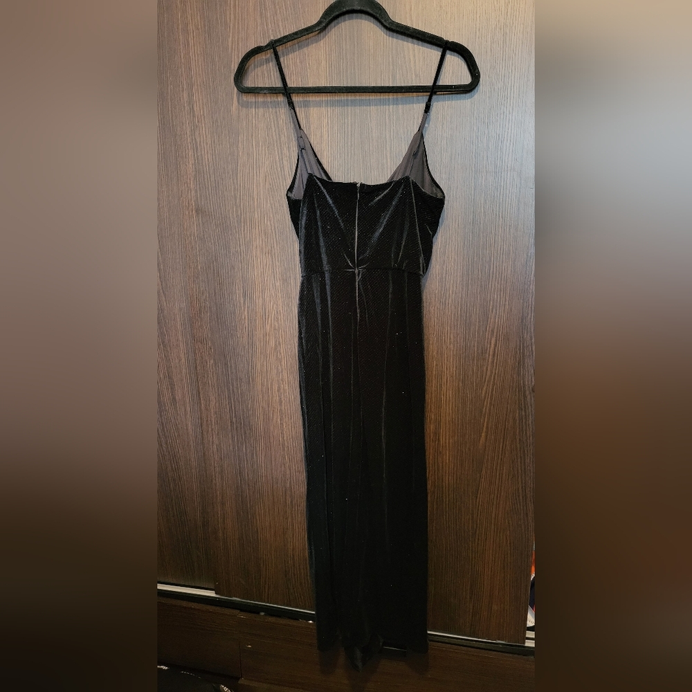Dynamite Wrap Bodycon Velvet Dress Size: Medium - Picture 10 of 11